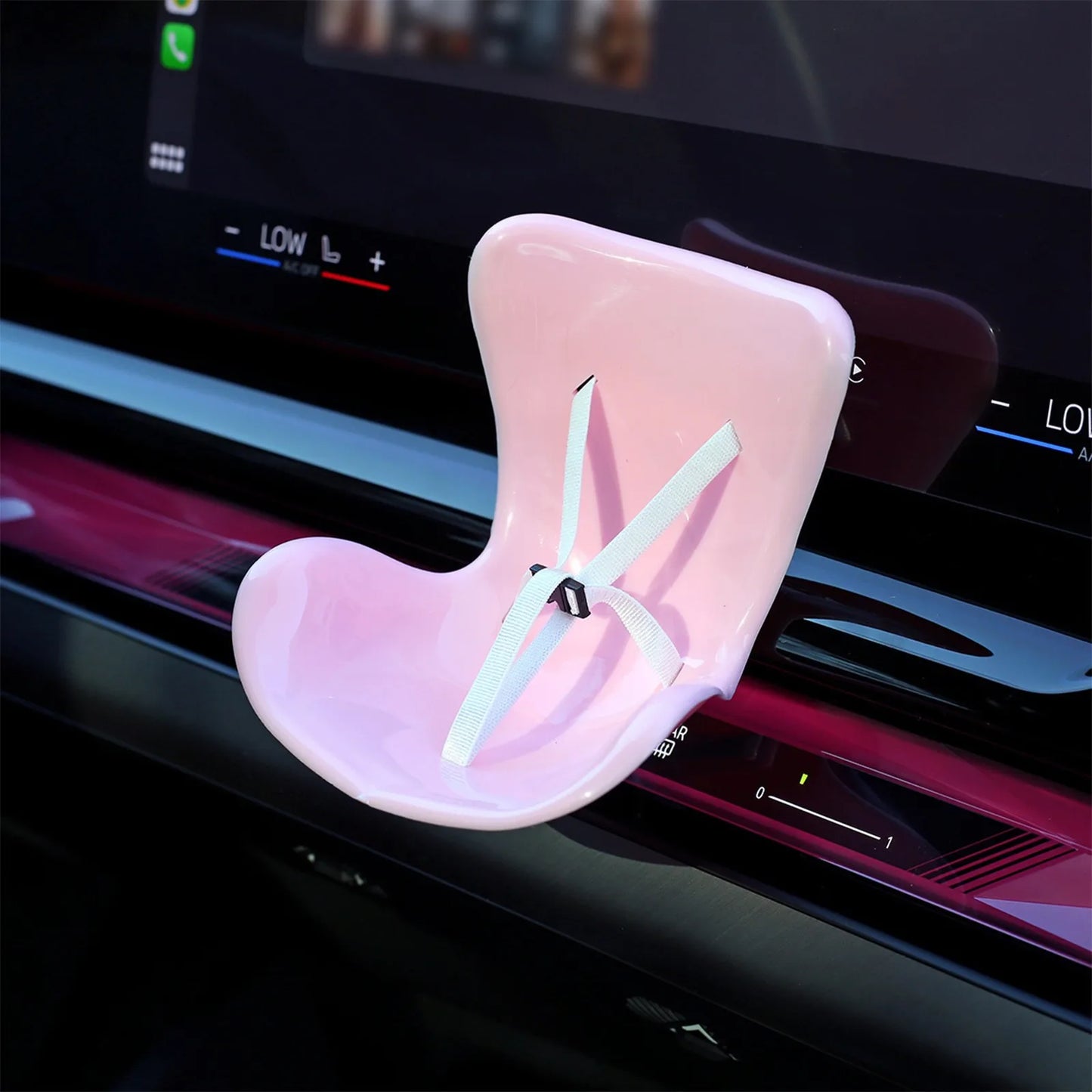 Labubu Doll Seat